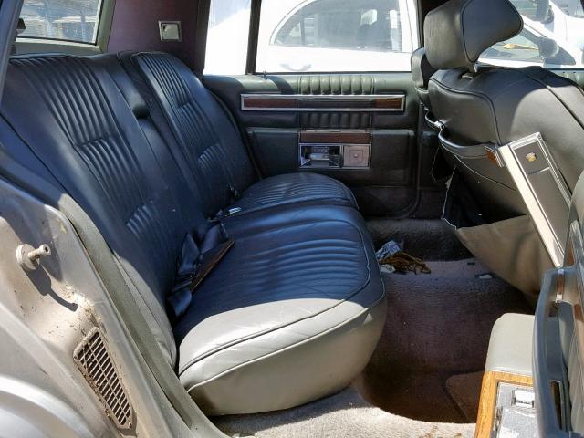 1G6AD6980D9164177 - 1983 CADILLAC DEVILLE GRAY photo 6