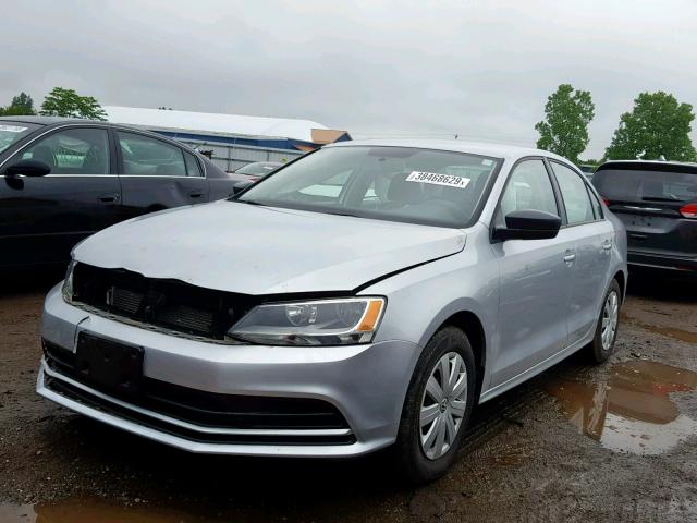 3VW2K7AJ5FM336538 - 2015 VOLKSWAGEN JETTA BASE SILVER photo 2