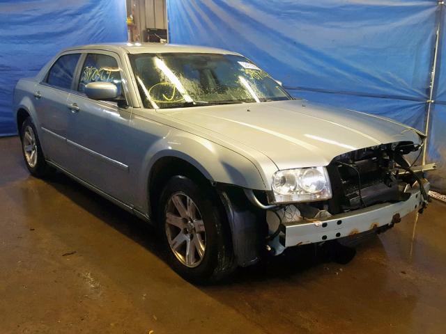 2C3KA53G46H104950 - 2006 CHRYSLER 300 TOURIN SILVER photo 1