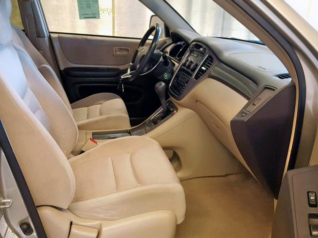 JTEHF21A430110652 - 2003 TOYOTA HIGHLANDER TAN photo 5