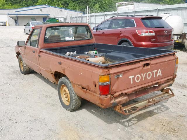 JT4RN55R7F0129777 - 1985 TOYOTA PICKUP 1/2 BROWN photo 3