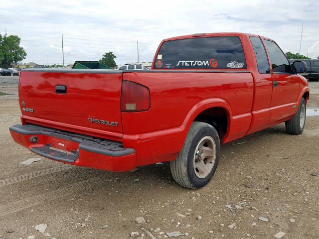 1GCCS19W028184316 - 2002 CHEVROLET S TRUCK S1 RED photo 4
