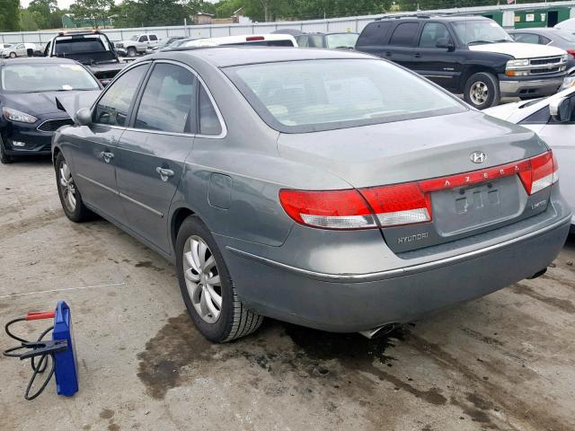 KMHFC46F26A084163 - 2006 HYUNDAI AZERA SE GRAY photo 3