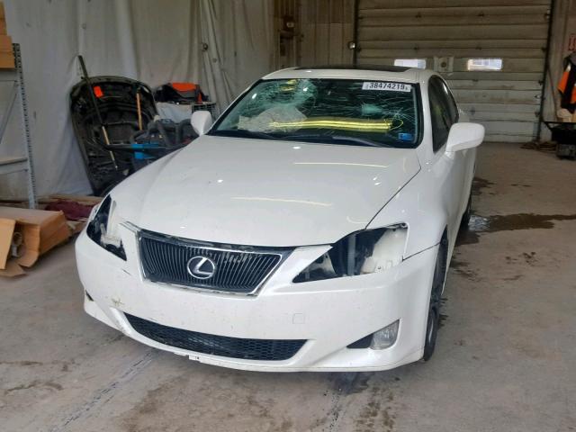 JTHCK262X65007382 - 2006 LEXUS IS 250 WHITE photo 2