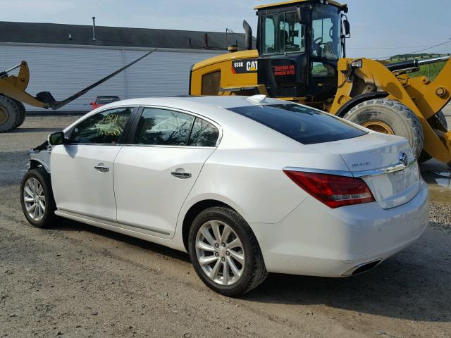 1G4GB5G36FF220847 - 2015 BUICK LACROSSE WHITE photo 3