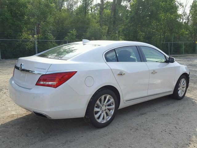 1G4GB5G36FF220847 - 2015 BUICK LACROSSE WHITE photo 4