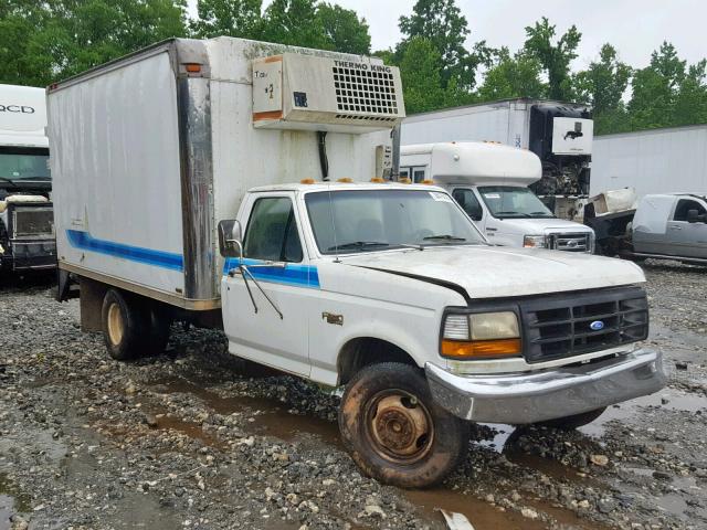 2FDKF37M5PCA78354 - 1993 FORD F350 WHITE photo 1