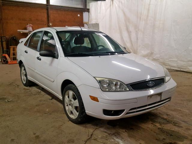 1FAFP34NX7W332392 - 2007 FORD FOCUS ZX4 WHITE photo 1