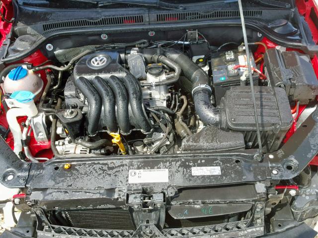 3VW2K7AJ8DM404375 - 2013 VOLKSWAGEN JETTA BASE 红色 照片 7
