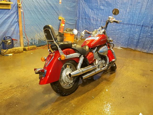 JH2RC5004GK300500 - 2016 HONDA VT750 C RED photo 4