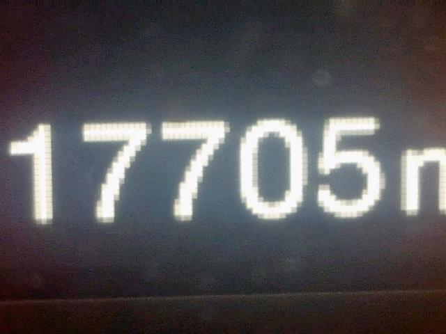 ZACCJBAB8JPH06649 - 2018 JEEP RENEGADE S შავი ფოტო 8