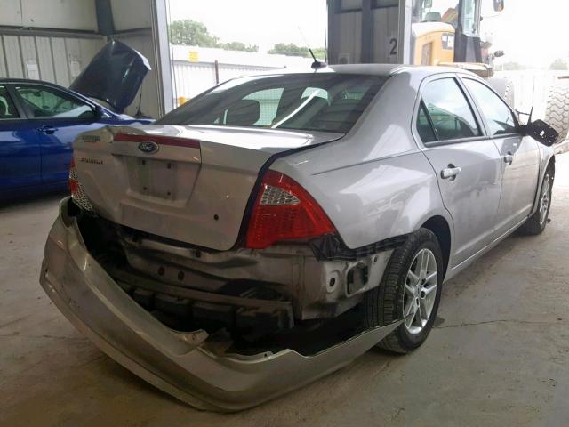 3FAHP0GA5CR150581 - 2012 FORD FUSION S SILVER photo 4