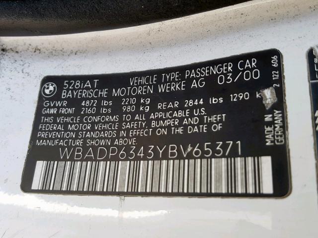 WBADP6343YBV65371 - 2000 BMW 528 IT AUT WHITE photo 10