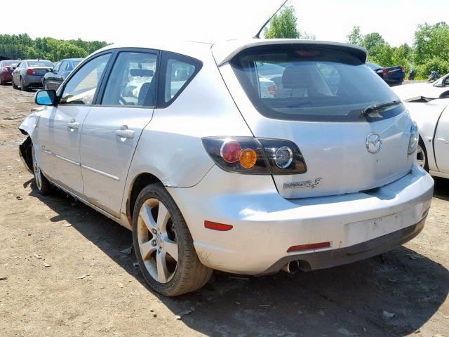 JM1BK343161520557 - 2006 MAZDA 3 HATCHBAC SILVER photo 3