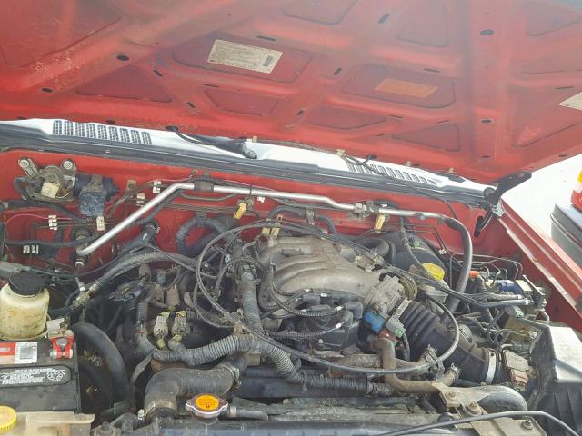 5N1ED28Y7YC542511 - 2000 NISSAN XTERRA XE RED photo 7