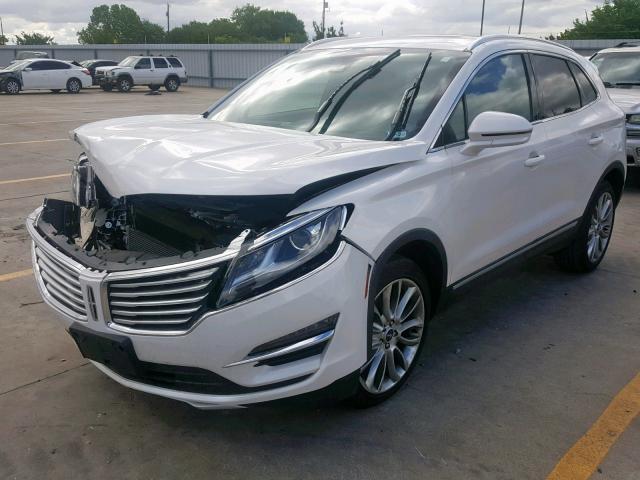 5LMCJ3C93GUJ24183 - 2016 LINCOLN MKC RESERV WHITE photo 2