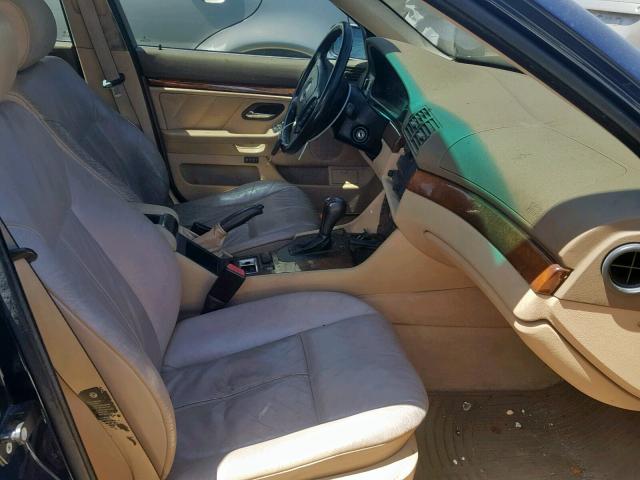 WBADR6333XGN90578 - 1999 BMW 540 IT AUT BLUE photo 5