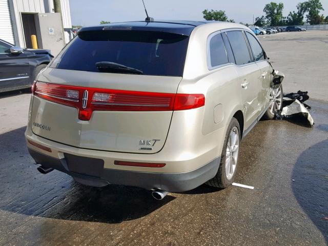 2LMHJ5AT6ABJ24781 - 2010 LINCOLN MKT GOLD photo 4