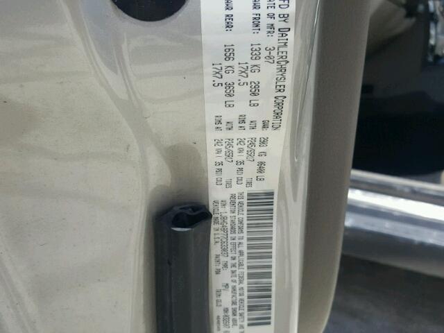 1J8HG48P77C633037 - 2007 JEEP COMMANDER SILVER photo 10