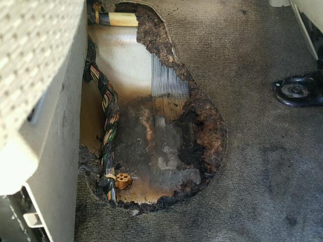 1J8HG48P77C633037 - 2007 JEEP COMMANDER SILVER photo 9