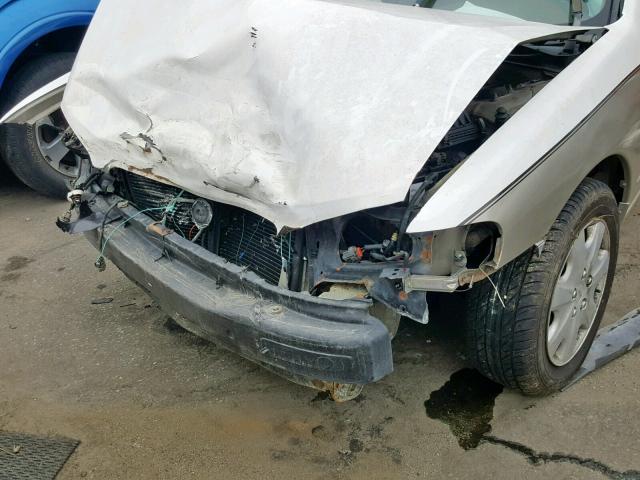 1N4DL01D61C131790 - 2001 NISSAN ALTIMA XE WHITE photo 9