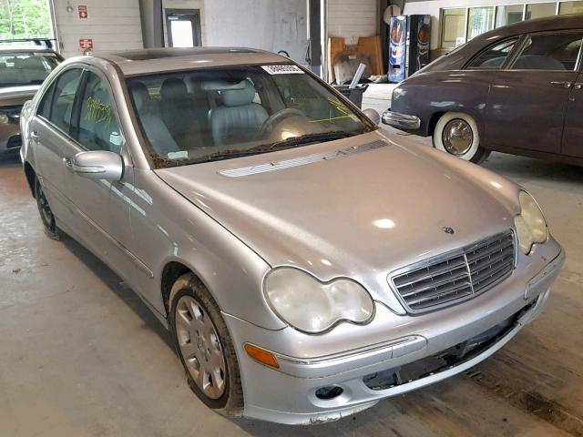 WDBRF61J35A652840 - 2005 MERCEDES-BENZ C 240 SILVER photo 1