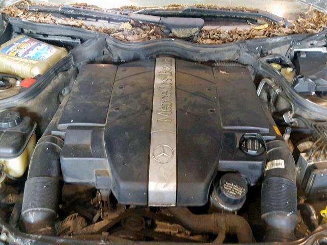 WDBRF61J35A652840 - 2005 MERCEDES-BENZ C 240 SILVER photo 9