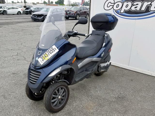 ZAPM590T195000816 - 2009 PIAGGIO MP3 400 BLUE photo 2