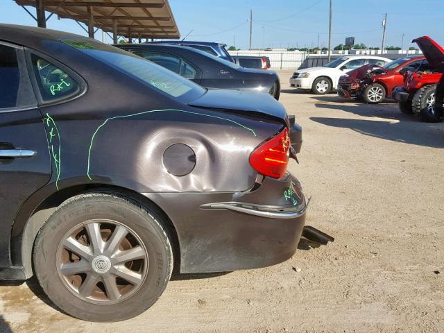 2G4WD582681197706 - 2008 BUICK LACROSSE C BROWN photo 9