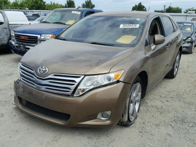 4T3BK11A19U017706 - 2009 TOYOTA VENZA BASE BROWN photo 2