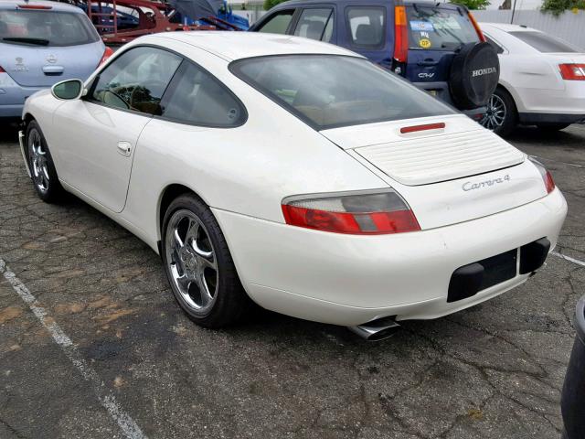 WP0AA29961S622672 - 2001 PORSCHE 911 CARRER WHITE photo 3