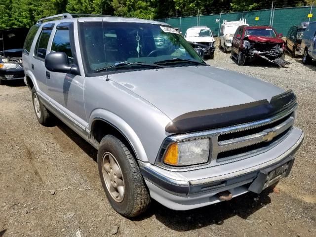 1GNDT13W7SK248307 - 1995 CHEVROLET BLAZER SILVER photo 1