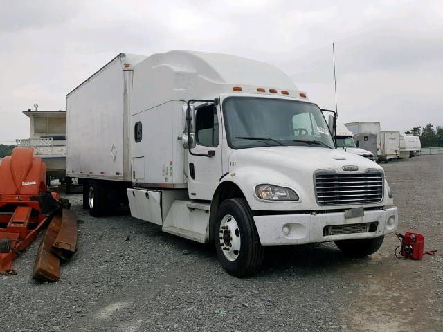 1FVACXAK73HL77388 - 2003 FREIGHTLINER M2 106 MED WHITE photo 1