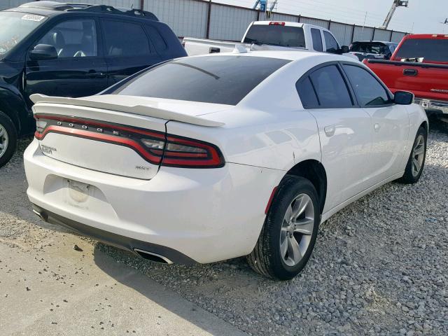 2C3CDXHG6GH154685 - 2016 DODGE CHARGER SX WHITE photo 4