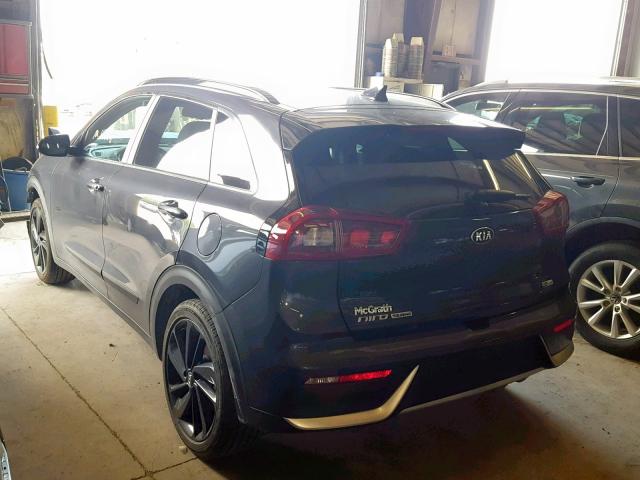 KNDCC3LC1J5160257 - 2018 KIA NIRO EX BLACK photo 3