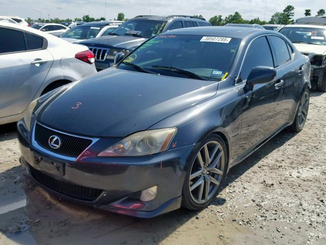 JTHBE262X62006589 - 2006 LEXUS IS 350 CHARCOAL photo 2