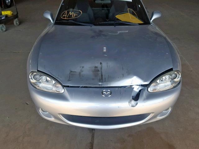 JM1NB353230303791 - 2003 MAZDA MX-5 MIATA SILVER photo 9