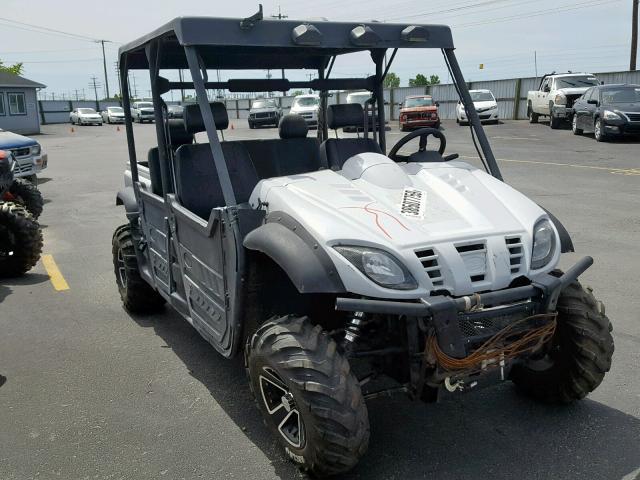 L6FAXJA7790000032 - 2009 ATV SIDEBYSIDE TWO TONE photo 1