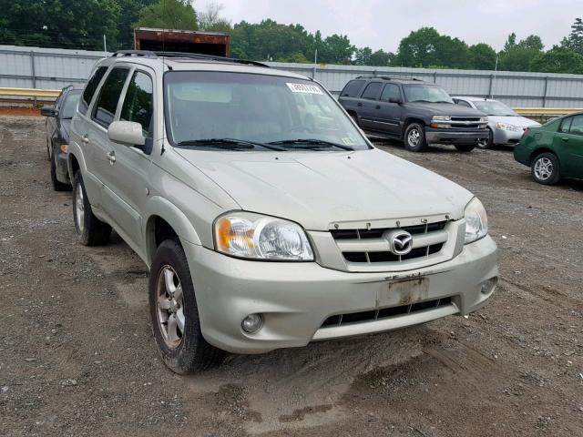 4F2CZ06175KM28971 - 2005 MAZDA TRIBUTE S GOLD photo 1