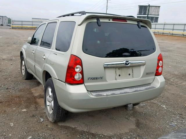 4F2CZ06175KM28971 - 2005 MAZDA TRIBUTE S GOLD photo 3