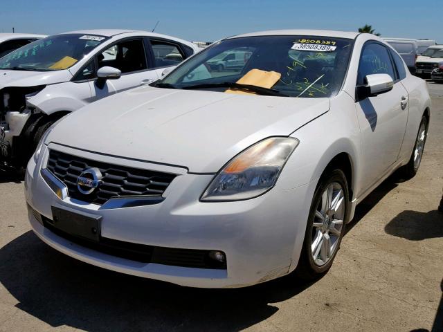 1N4BL24E78C190901 - 2008 NISSAN ALTIMA 3.5 WHITE photo 2