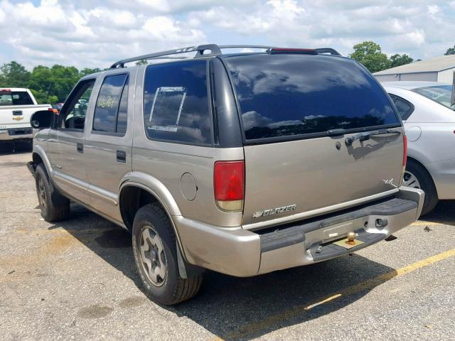 1GNDT13X94K133137 - 2004 CHEVROLET BLAZER SILVER photo 3