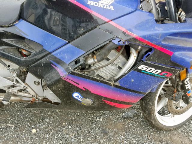 JH2PC2509NM103922 - 1992 HONDA CBR600 F2 BLUE photo 7