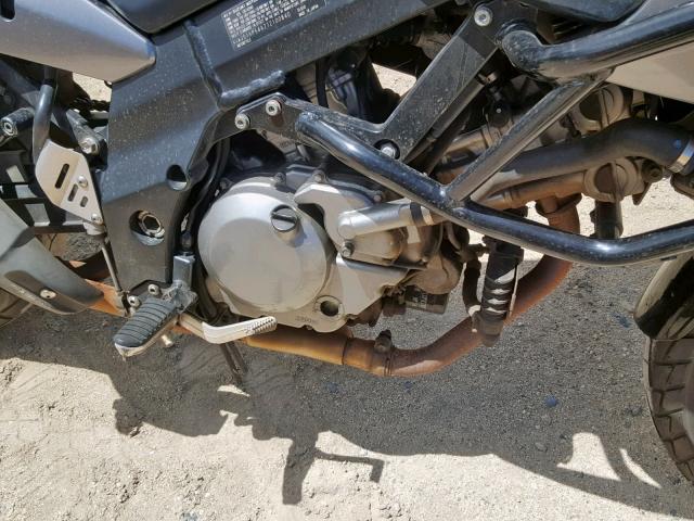 JS1VP54A272100840 - 2007 SUZUKI DL650 GRAY photo 7