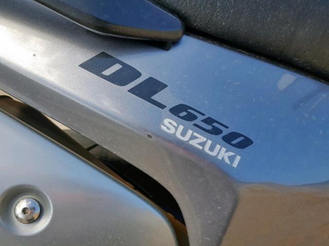 JS1VP54A272100840 - 2007 SUZUKI DL650 GRAY photo 9