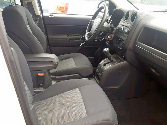 1J4FT47BX9D160029 - 2009 JEEP COMPASS SP თეთრი ფოტო 5