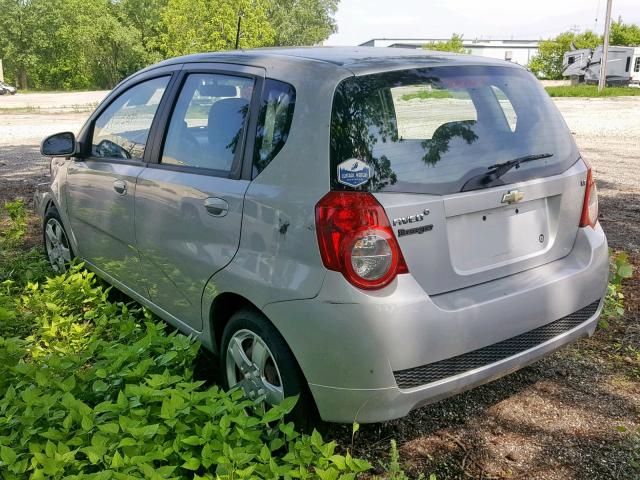 KL1TD66E19B652383 - 2009 CHEVROLET AVEO LS SILVER photo 3