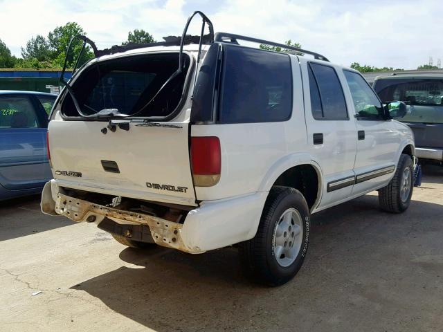 1GNDT13W8Y2280434 - 2000 CHEVROLET BLAZER WHITE photo 4