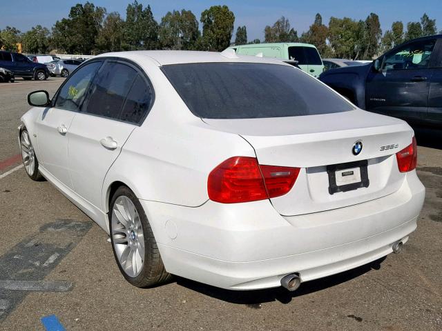 WBAPN7C52BA950631 - 2011 BMW 335 D WHITE photo 3