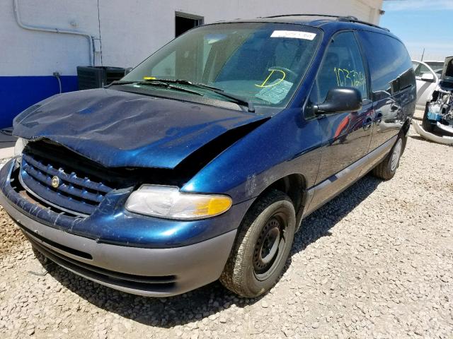 1C4GJ44G8YB777553 - 2000 CHRYSLER GRAND VOYA BLUE photo 2